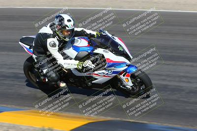 media/Jan-20-2023-Apex Assassins (Fri) [[05880b9d29]]/Trackday 2/Session 4 (Turn 3 Inside)/